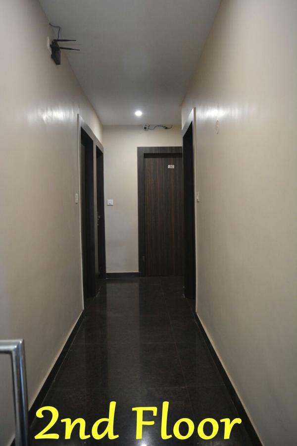 Hotel Green Tree Rāipur Exteriör bild